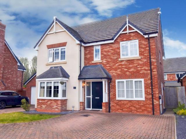 House for sale in Hinstock