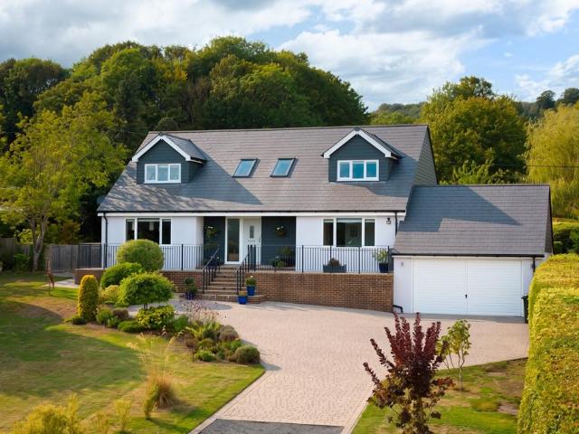 House for sale in Godmersham, Bridgefield