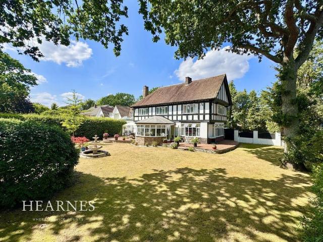 House for sale in Talbot Village, Bournemouth