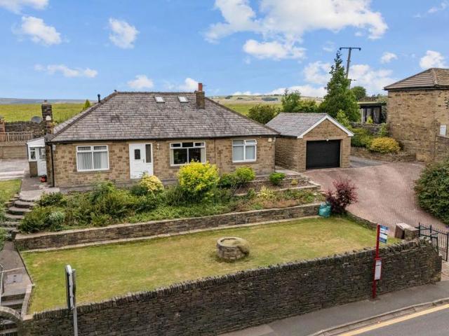 House for sale in Shibden Head, Bradford