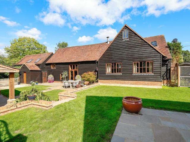 House for sale in Pachesham Park, Surrey