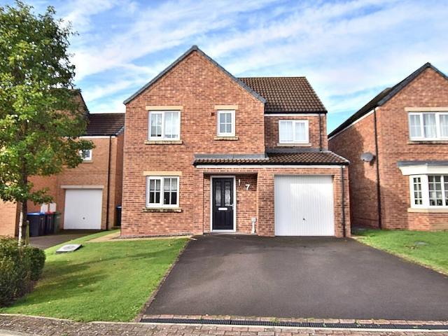 House for sale in Colburn