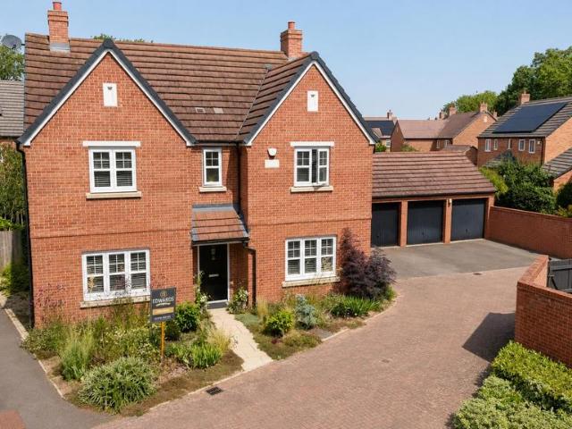 House for sale in Meon Vale, Alderminster