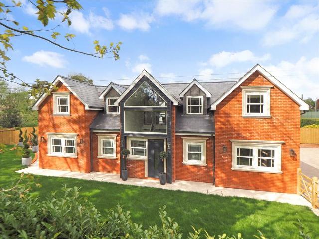 House for sale in Compton, Hampshire