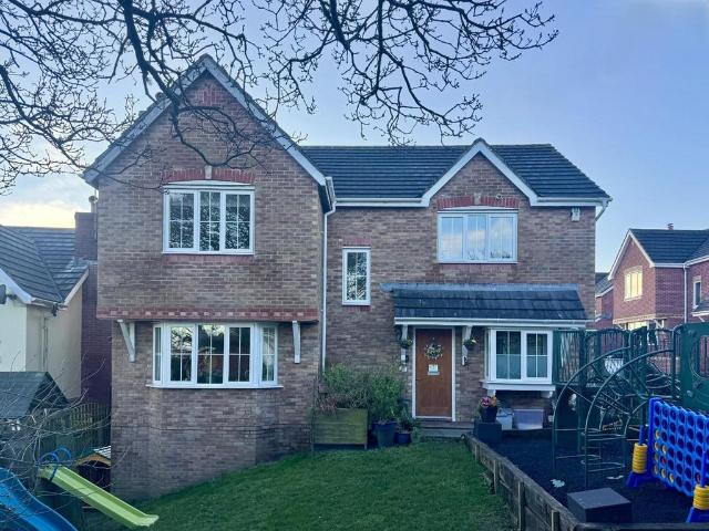 House for sale in Gibbonsdown, Barry