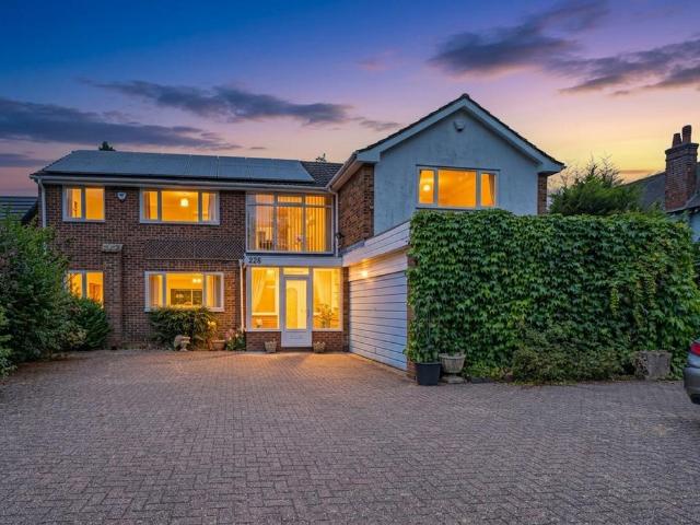 House for sale in Blossomfield, West Midlands