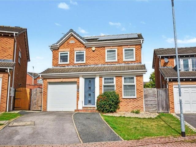 House for sale in West Ardsley, Tingley