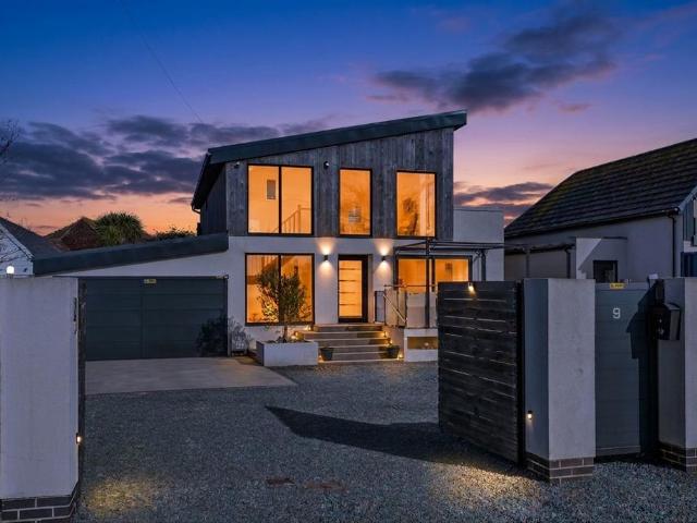 House for sale in Clapham, West Sussex