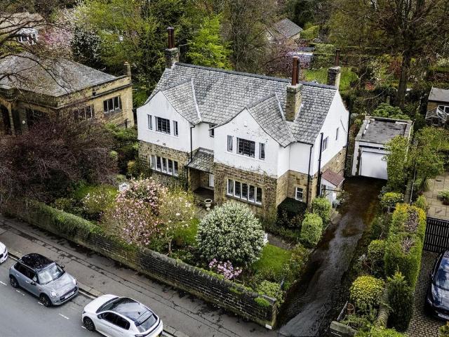 House for sale in Salterhebble, West Yorkshire