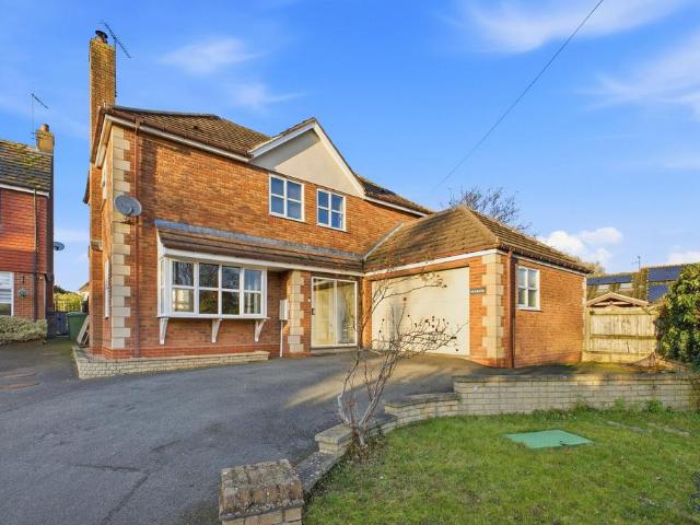 House for sale in Sedgeberrow, Wychavon