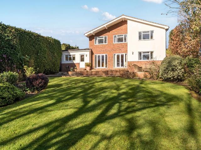 House for sale in Row Town, Surrey