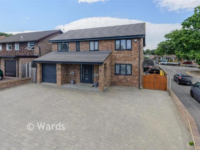 House for sale in Chatham
