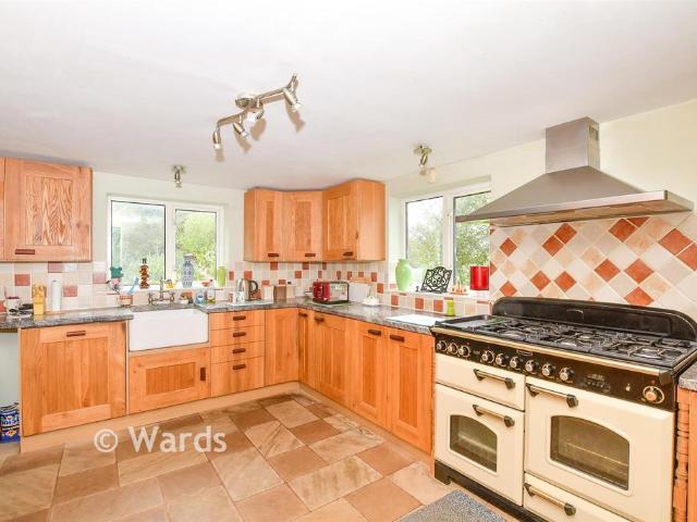 House for sale in Yalding, Maidstone