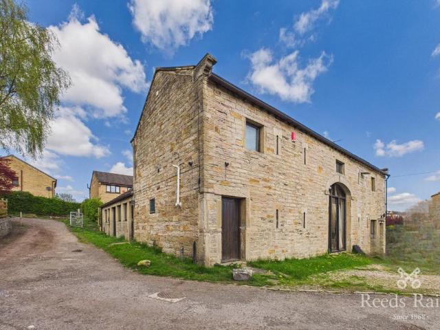 House for sale in Hightown, West Yorkshire