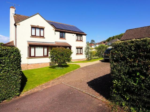 House for sale in Farleigh, Backwell