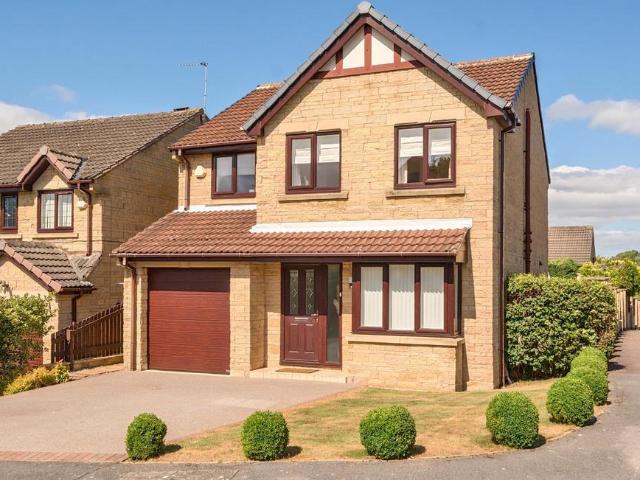 House for sale in Birdwell, South Yorkshire