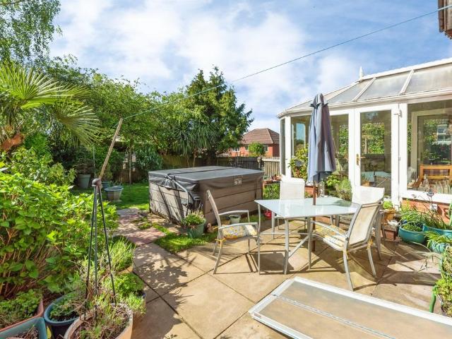 House for sale in Barholm, Lincolnshire