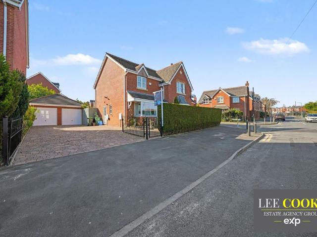 House for sale in King’s Hill, Wednesbury