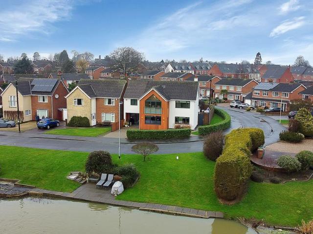 House for sale in Elmfield, Leicestershire