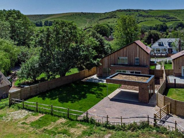 House for sale in Kingston near Lewes, Iford