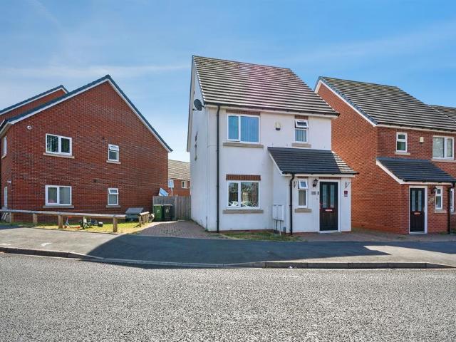 House for sale in Willenhall, West Midlands