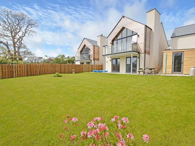 House for sale in Perranarworthal, Cornwall