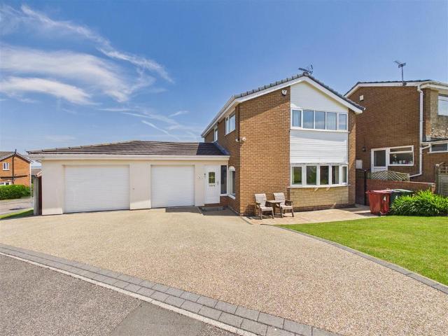 House for sale in Brackenfield, East Midlands