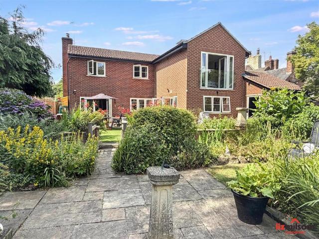 House for sale in Egginton, East Midlands