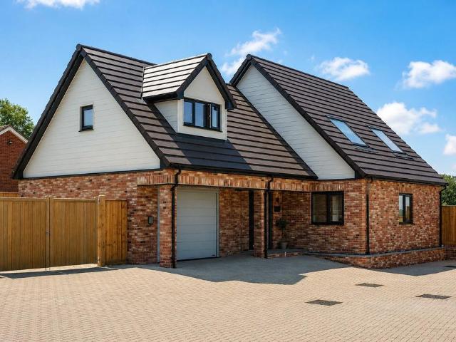 House for sale in Dilton Marsh, Wiltshire