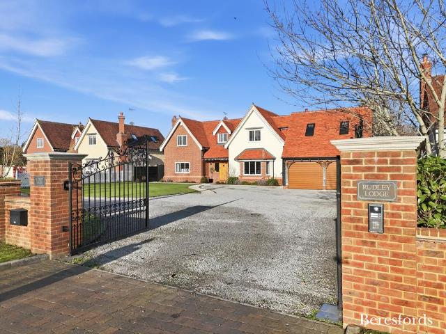House for sale in Maldon, Essex