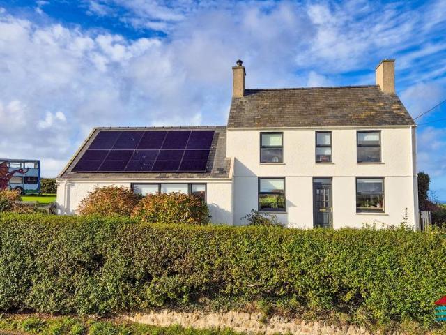 House for sale in Tudweiliog, Wales