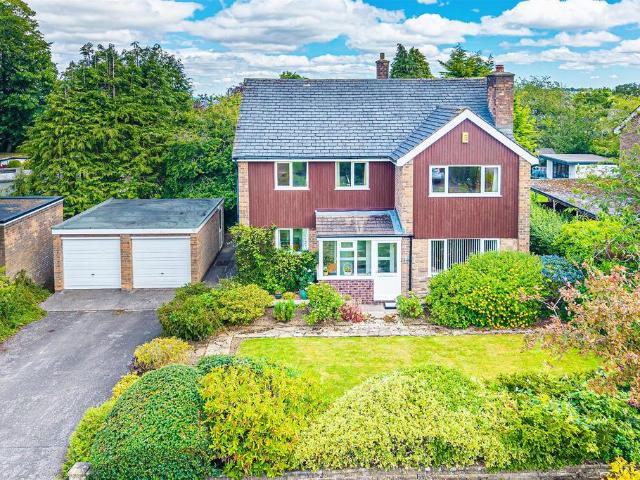 House for sale in Tofts, South Yorkshire