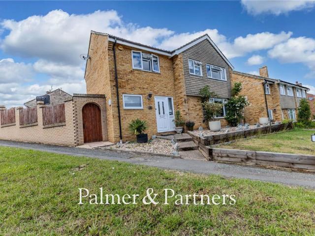 House for sale in Sudbury, Chelmondiston