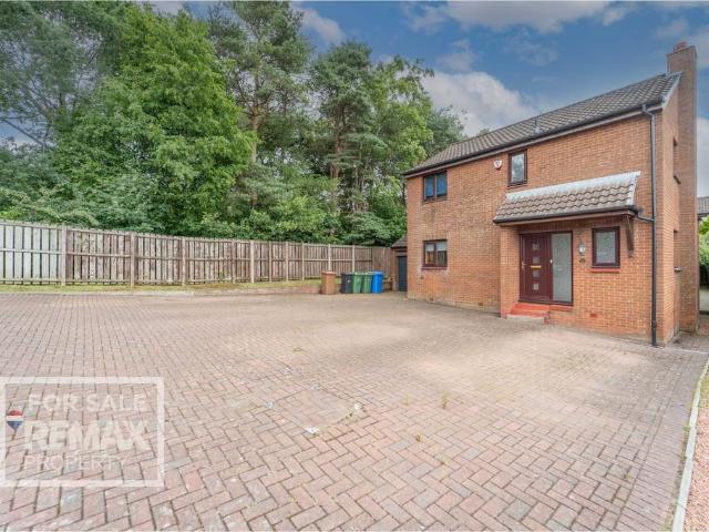 House for sale in Deans
