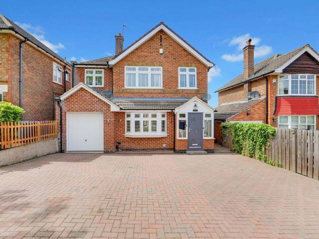 House for sale in Compton Acres, Barton In Fabis