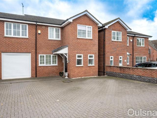 House for sale in Bromsgrove