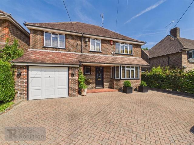 House for sale in Three Bridges, Glynde