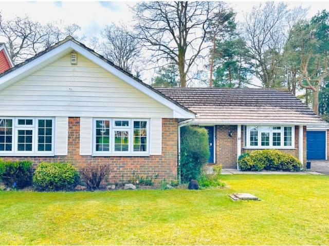 House for sale in Sunninghill and Ascot, South Ascot
