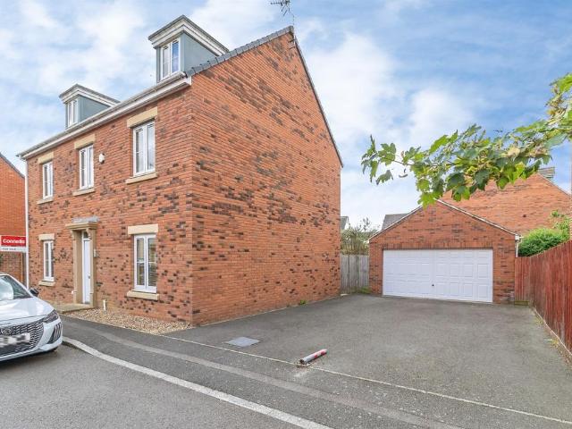 House for sale in Broughton Gate, Monkston Park