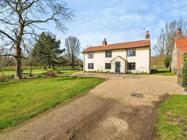 House for sale in Comers, Norfolk