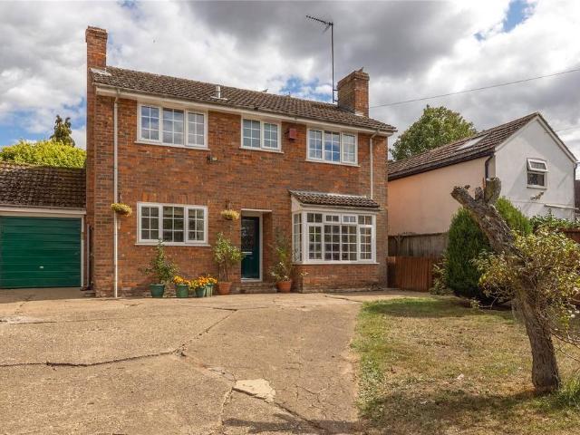 House for sale in Tebworth, Bedfordshire