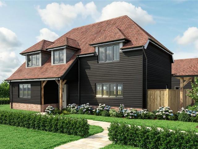 House for sale in Perryfields, West Sussex