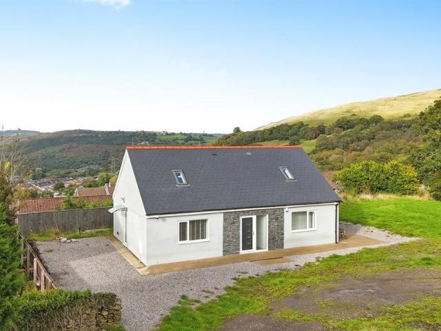 House for sale in Pontypridd, Wales