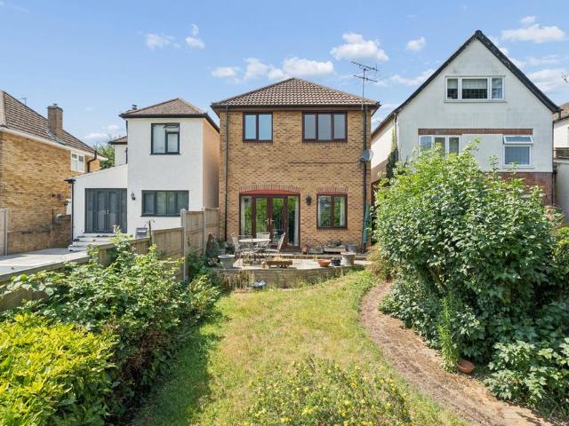 House for sale in Moorend, Pouchen End