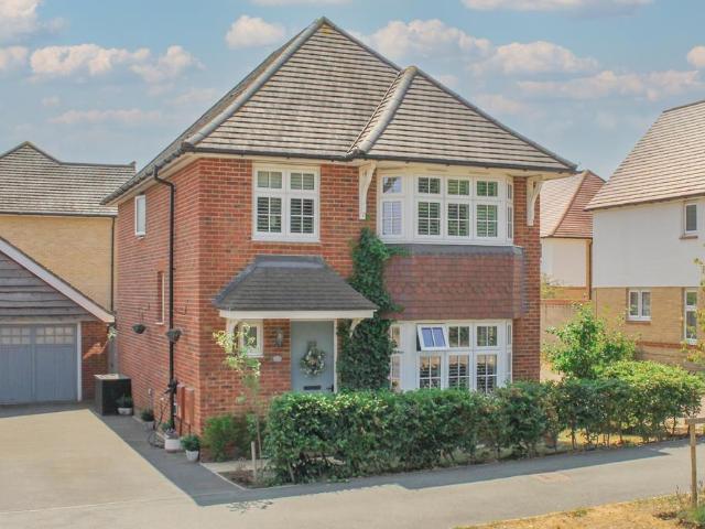 House for sale in Leighton-Linslade, Leighton Buzzard