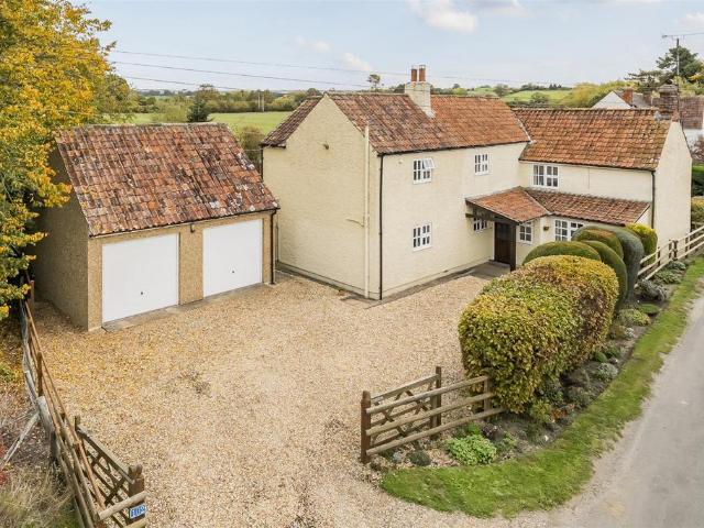 House for sale in Great Cheverell, Wiltshire