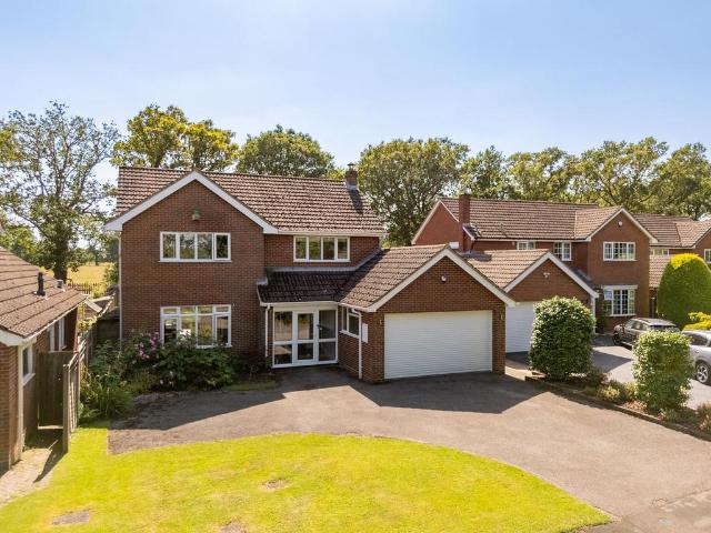 House for sale in Aspley Heath, Alderminster