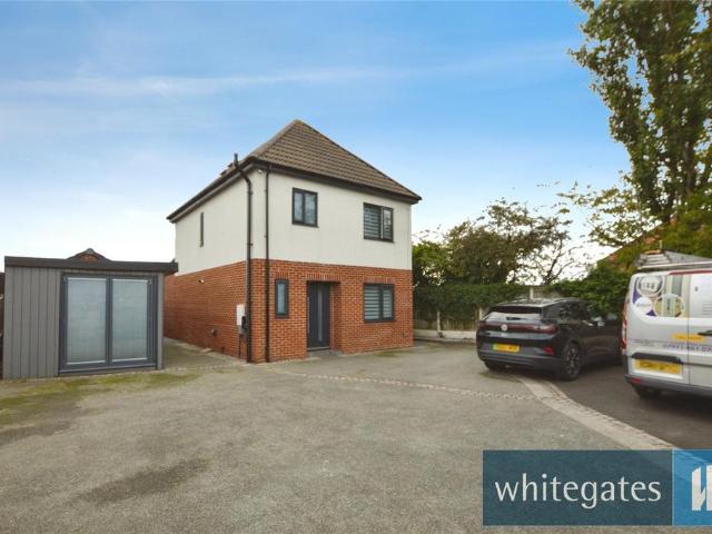 House for sale in Middleton, West Yorkshire
