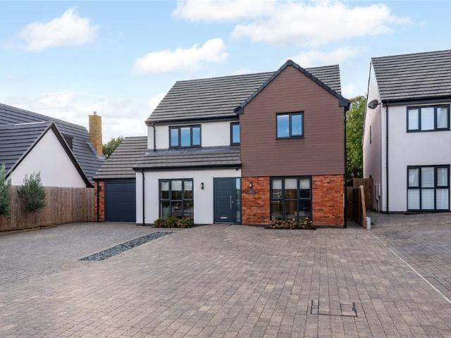 House for sale in Olney
