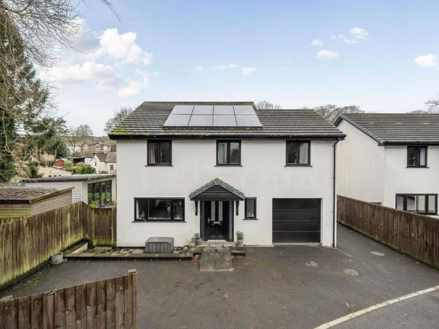 House for sale in Launceston, Cornwall